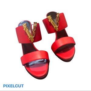 Brand new 38.5 Versace Virtus Mule